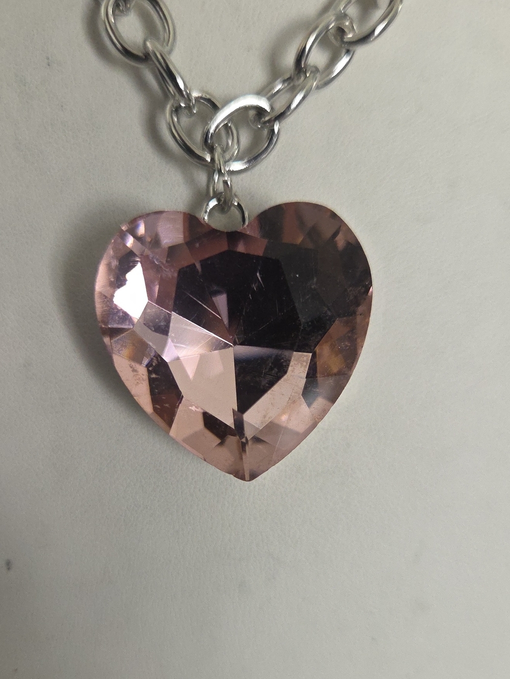 Paparazzi Flirtatiously Flashy Pink Necklace NWT